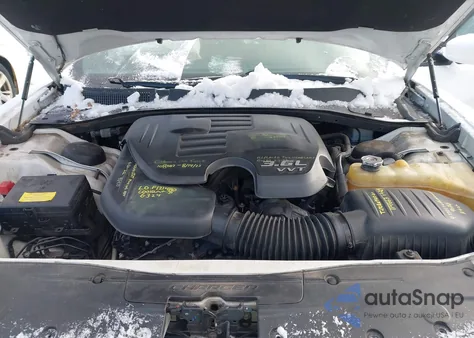 2016 Dodge Charger Sxt из США, поврежденный, VIN 2C3CDXJG8GH219112